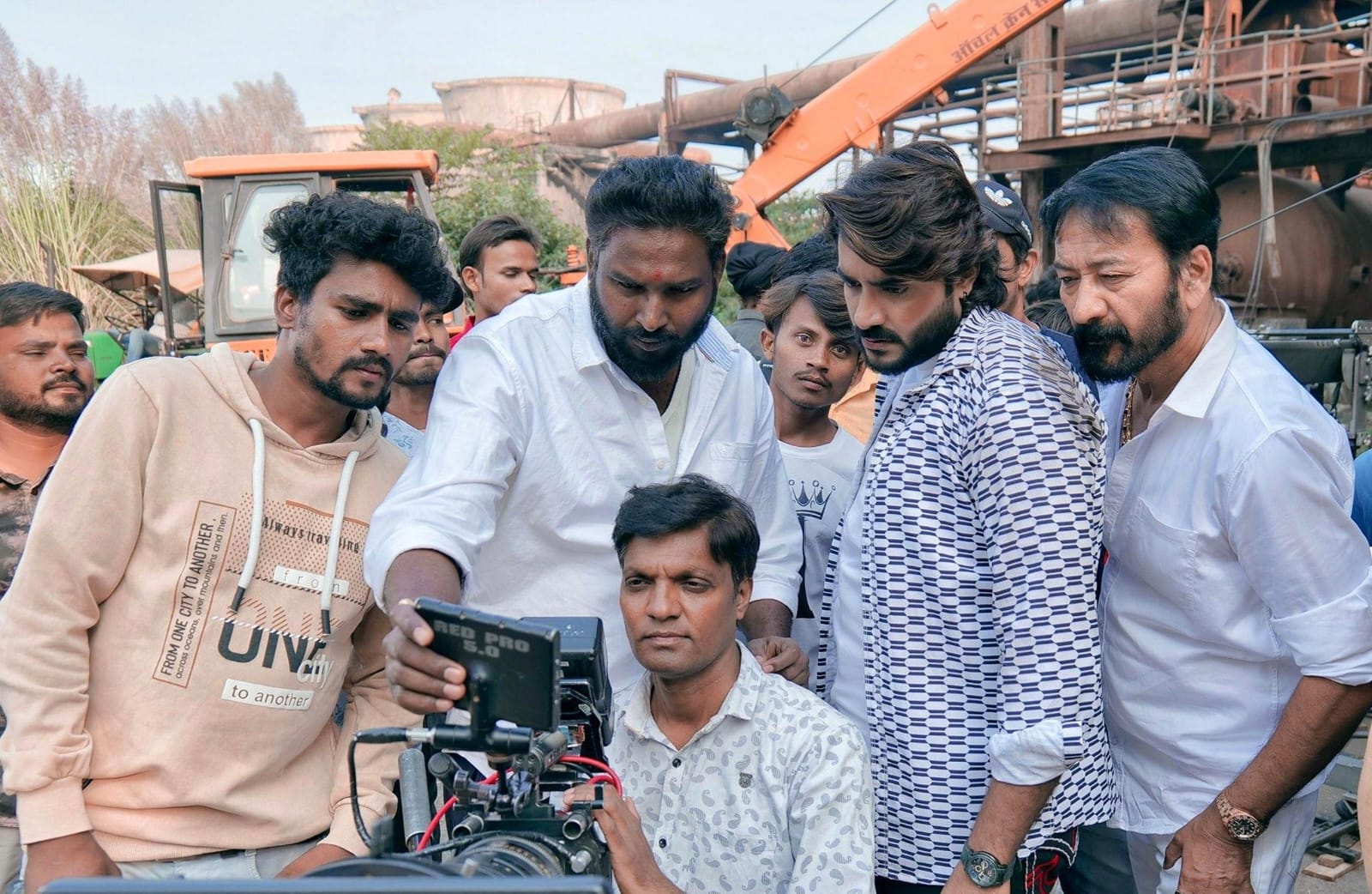 Shooting of second schedule of Pradeep Pandey Chintu's Bhojpuri film Shoorveer begins.